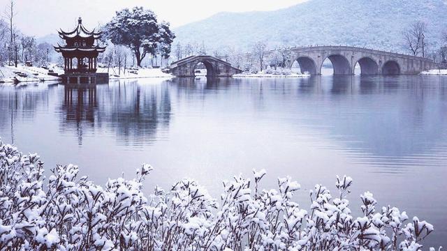 临安雪·二